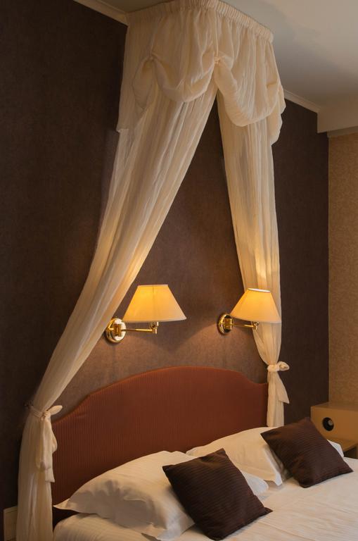Hotel Groeninghe บรูจส์ ภายนอก รูปภาพ