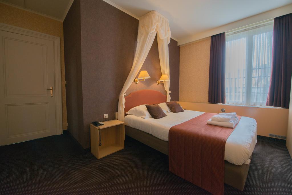 Hotel Groeninghe บรูจส์ ภายนอก รูปภาพ