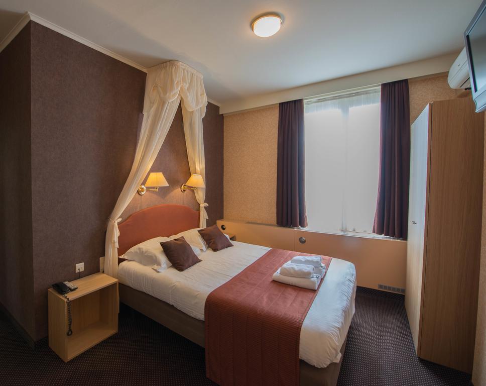 Hotel Groeninghe บรูจส์ ภายนอก รูปภาพ