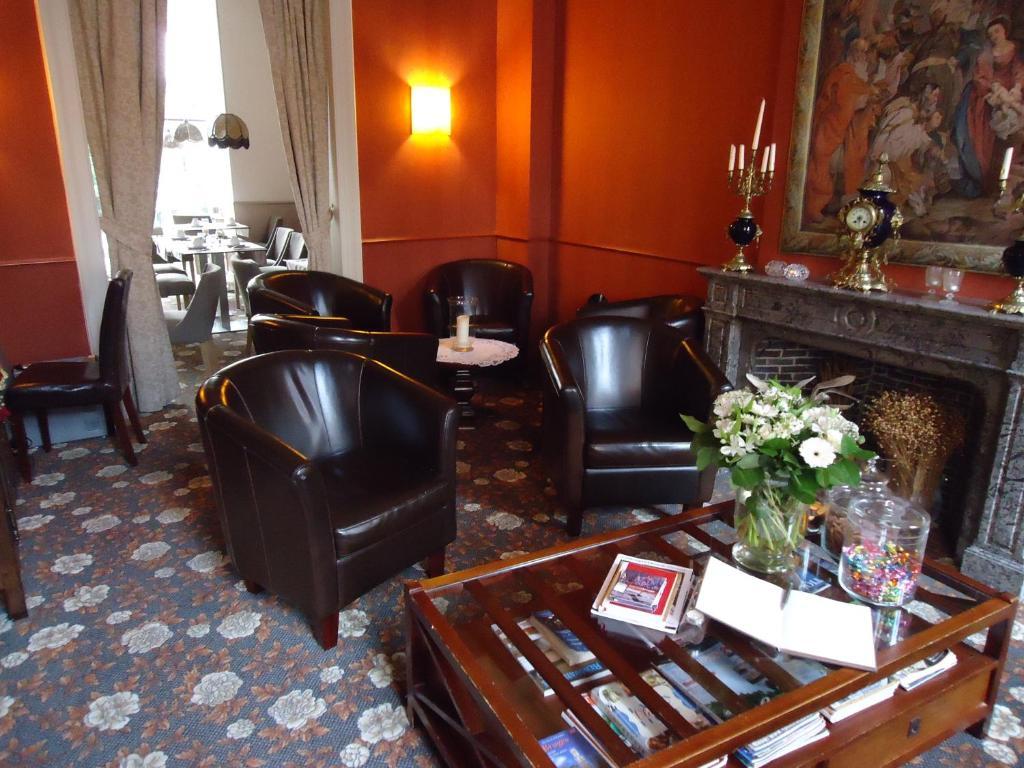 Hotel Groeninghe บรูจส์ ภายนอก รูปภาพ